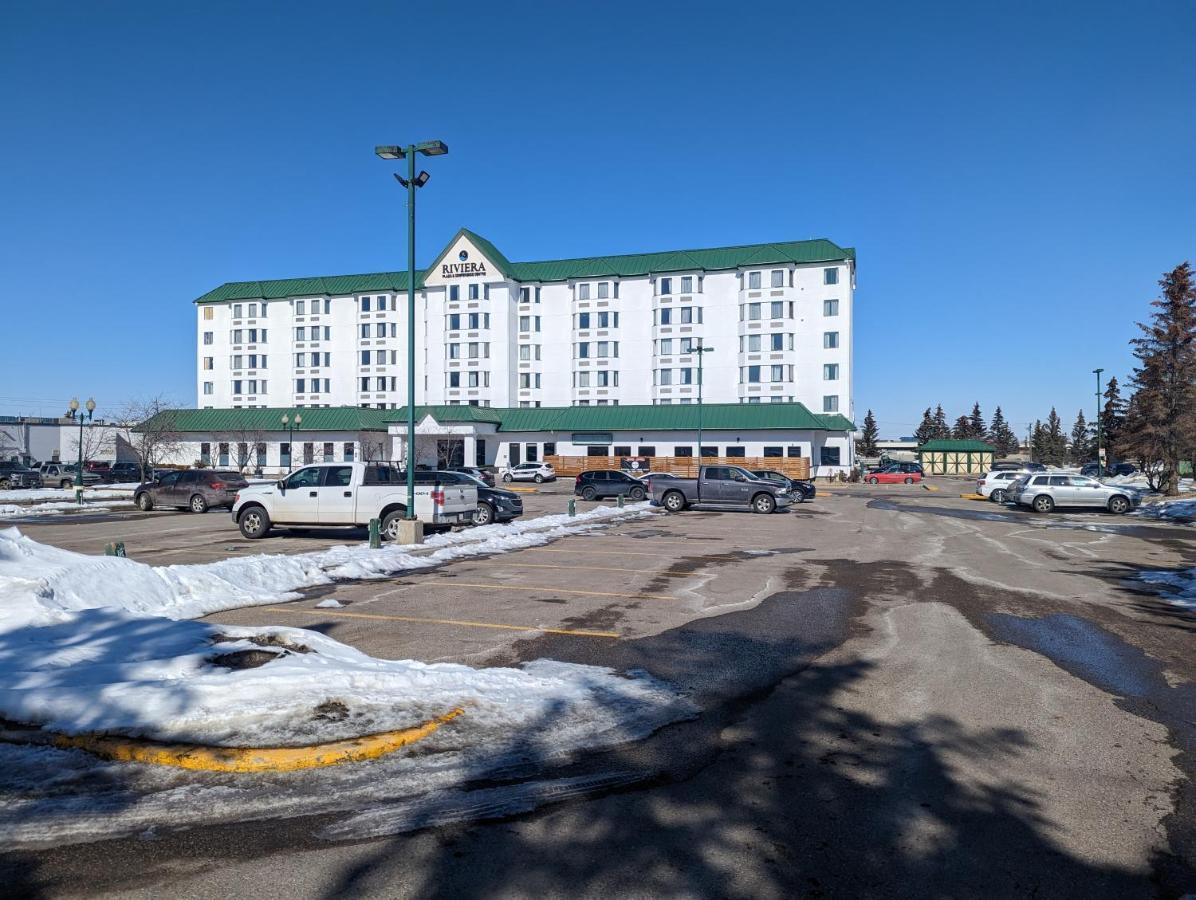 Divya Sutra Plaza And Conference Centre Calgary Airport Hotel Esterno foto