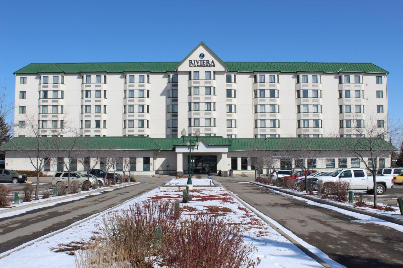 Hotel Divya Sutra Plaza And Conference Centre Calgary Airport Esterno foto